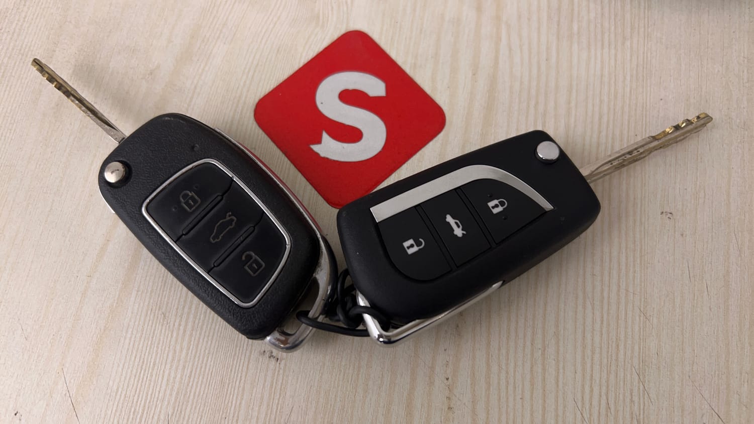 Used 2014 Hyundai Eon Sportz Petrol Manual extra CAR KEY VIEW