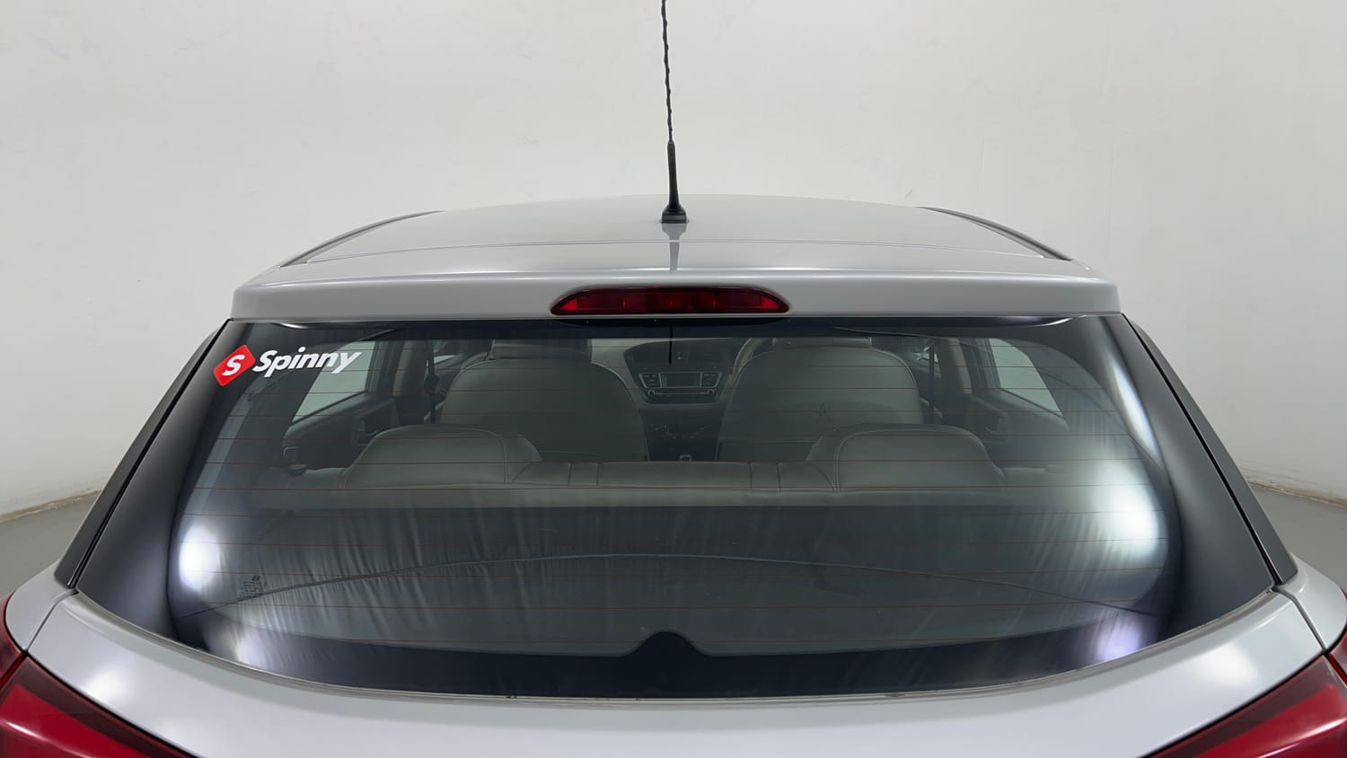 Used 2017 Hyundai Elite i20 Sportz 1.2 Petrol Manual exterior BACK WINDSHIELD VIEW