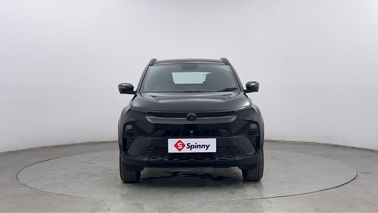 Used 2024 Tata Nexon Creative Plus 1.2 Petrol 6MT Dark Edition Petrol Manual exterior FRONT VIEW
