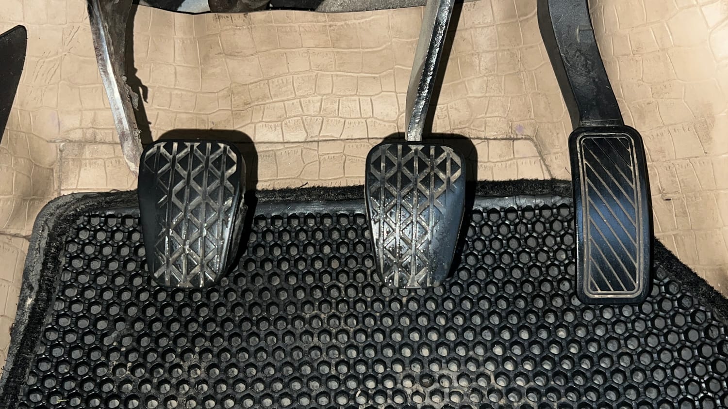 Used 2020 Ford Figo Aspire Titanium1.5 TDCi Diesel Manual interior PEDALS VIEW