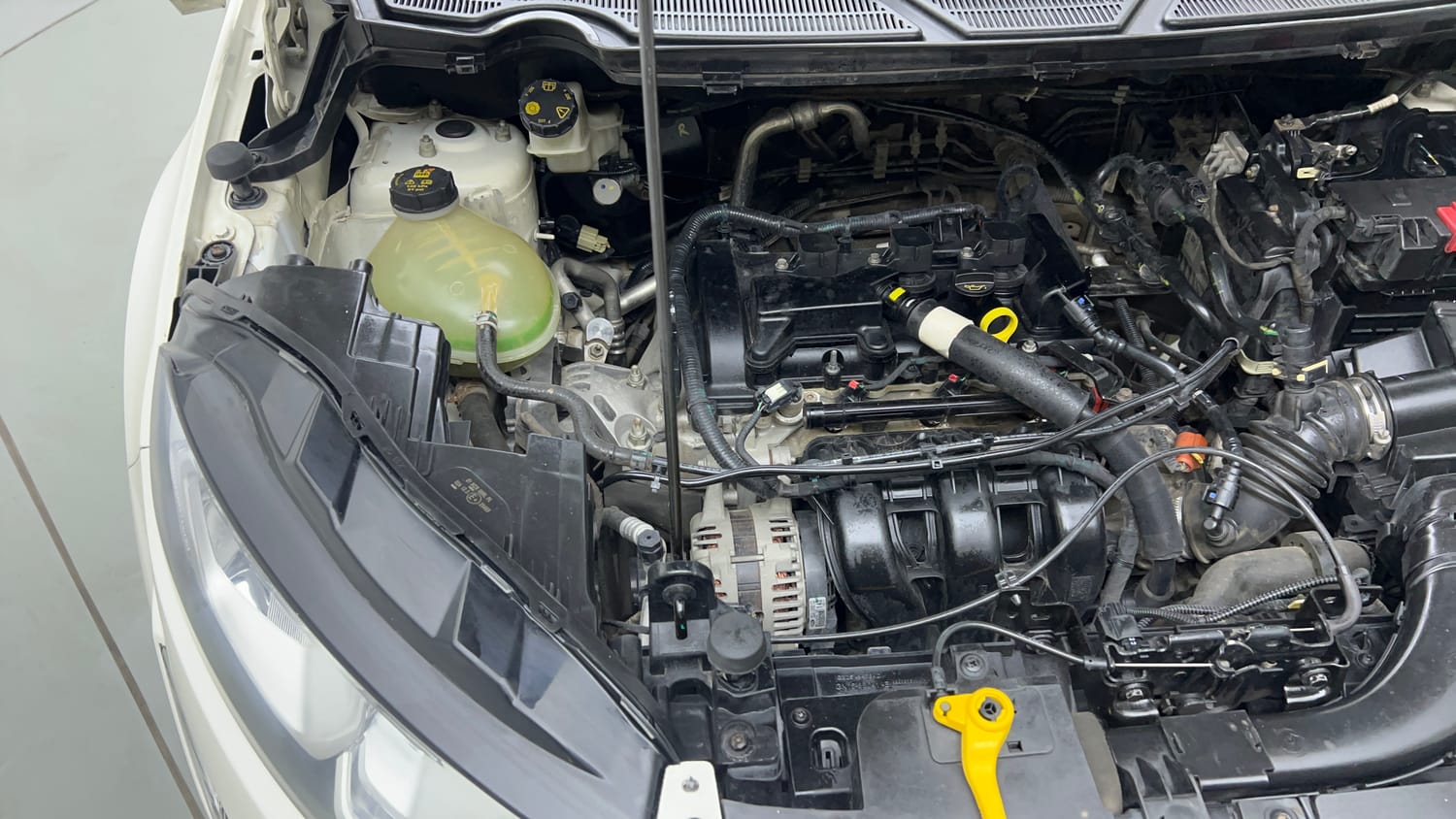 Used 2021 Ford EcoSport Titanium Plus 1.5L Ti-VCT AT Petrol Automatic engine ENGINE RIGHT SIDE VIEW