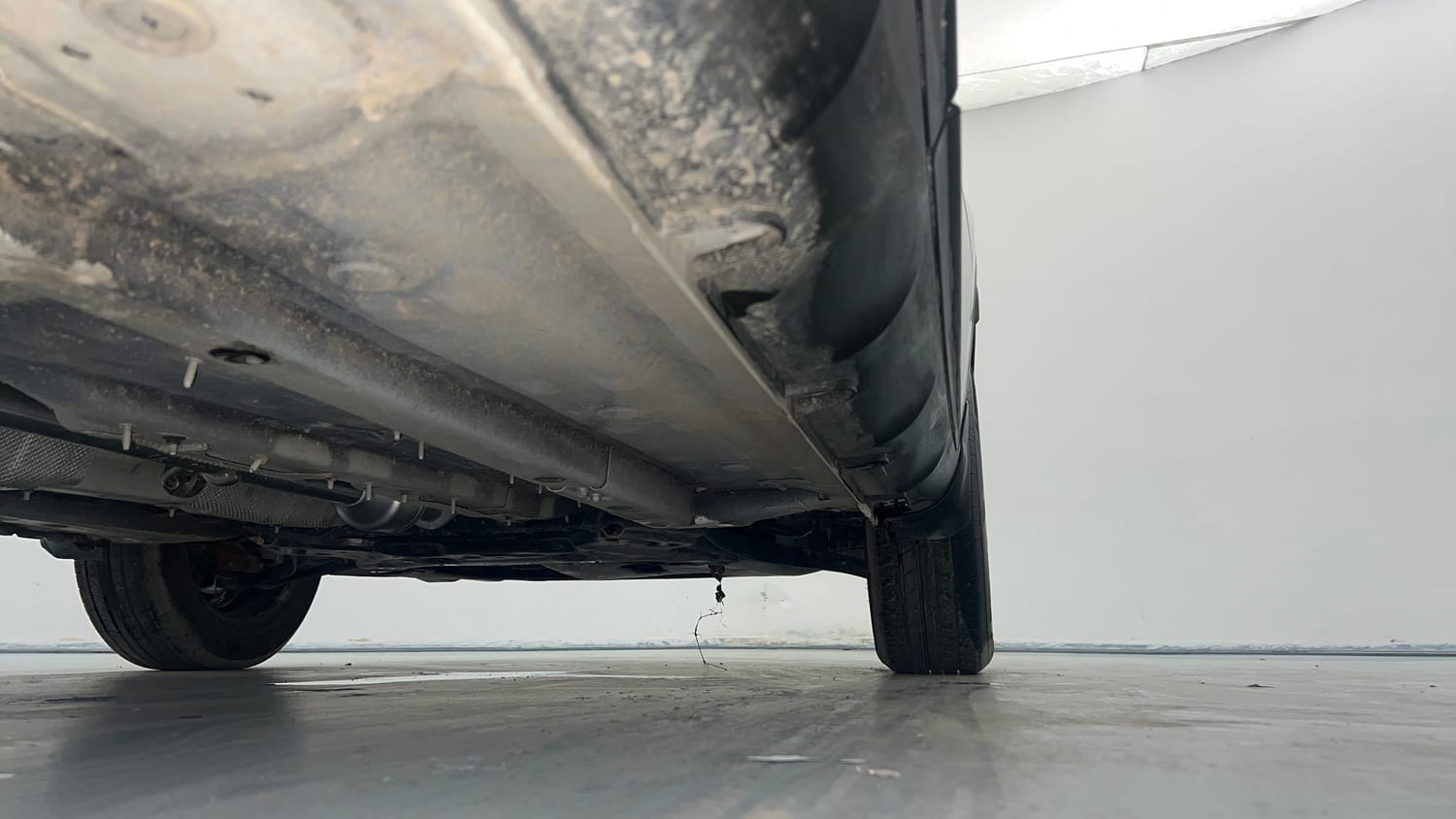 Used 2025 Hyundai Venue E 1.2 Petrol Petrol Manual extra REAR RIGHT UNDERBODY VIEW