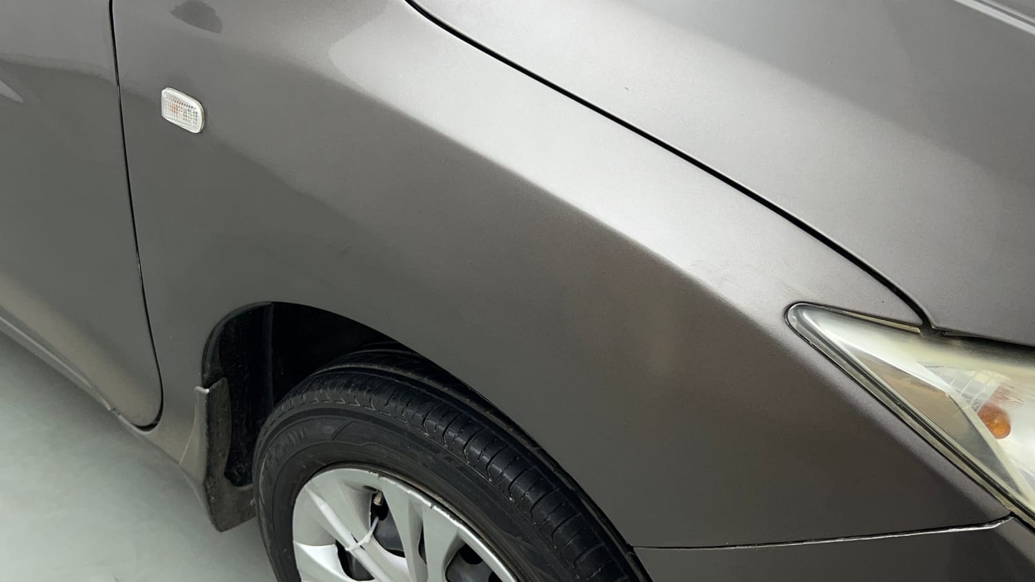 Used 2015 Honda City SV Petrol Manual dents MINOR SCRATCH