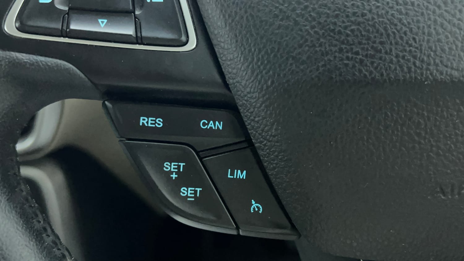 Used 2021 Ford EcoSport Titanium Plus 1.5L Ti-VCT AT Petrol Automatic top_features Cruise control