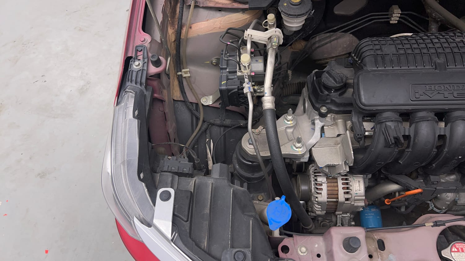 Used 2022 Honda Amaze VX CVT 1.2 Petrol Petrol Automatic engine ENGINE RIGHT SIDE VIEW