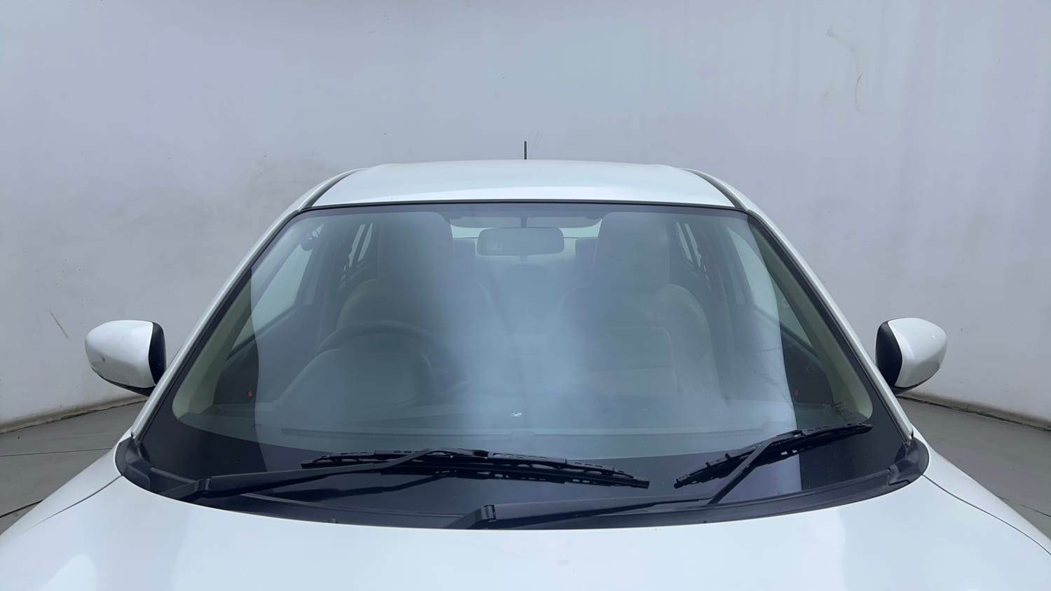 Used 2019 Maruti Suzuki Dzire VXi AMT Petrol Automatic exterior FRONT WINDSHIELD VIEW