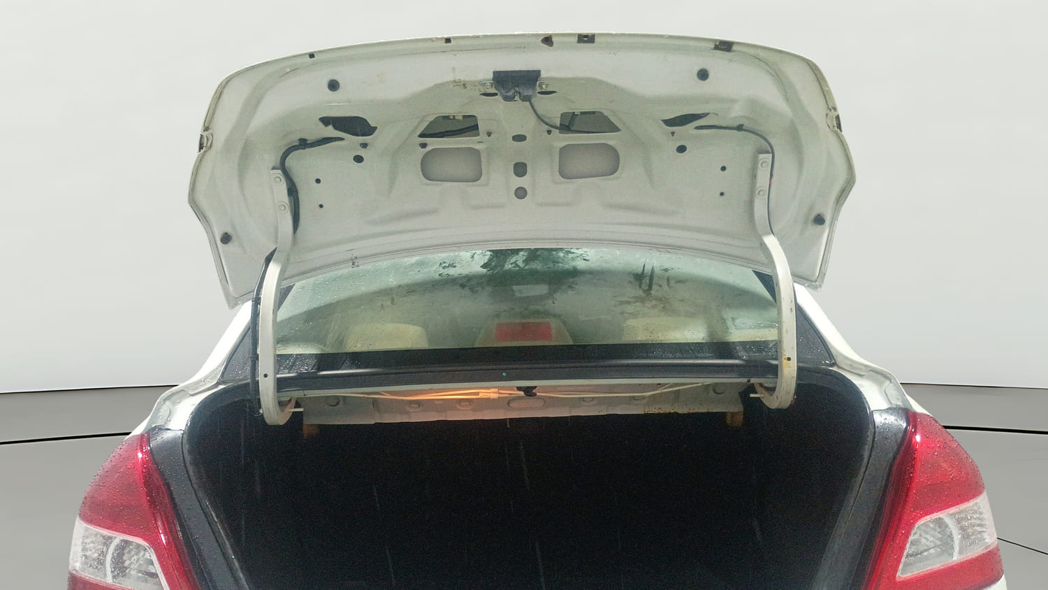 Used 2015 Maruti Suzuki Swift Dzire VXI Petrol Manual interior DICKY DOOR OPEN VIEW