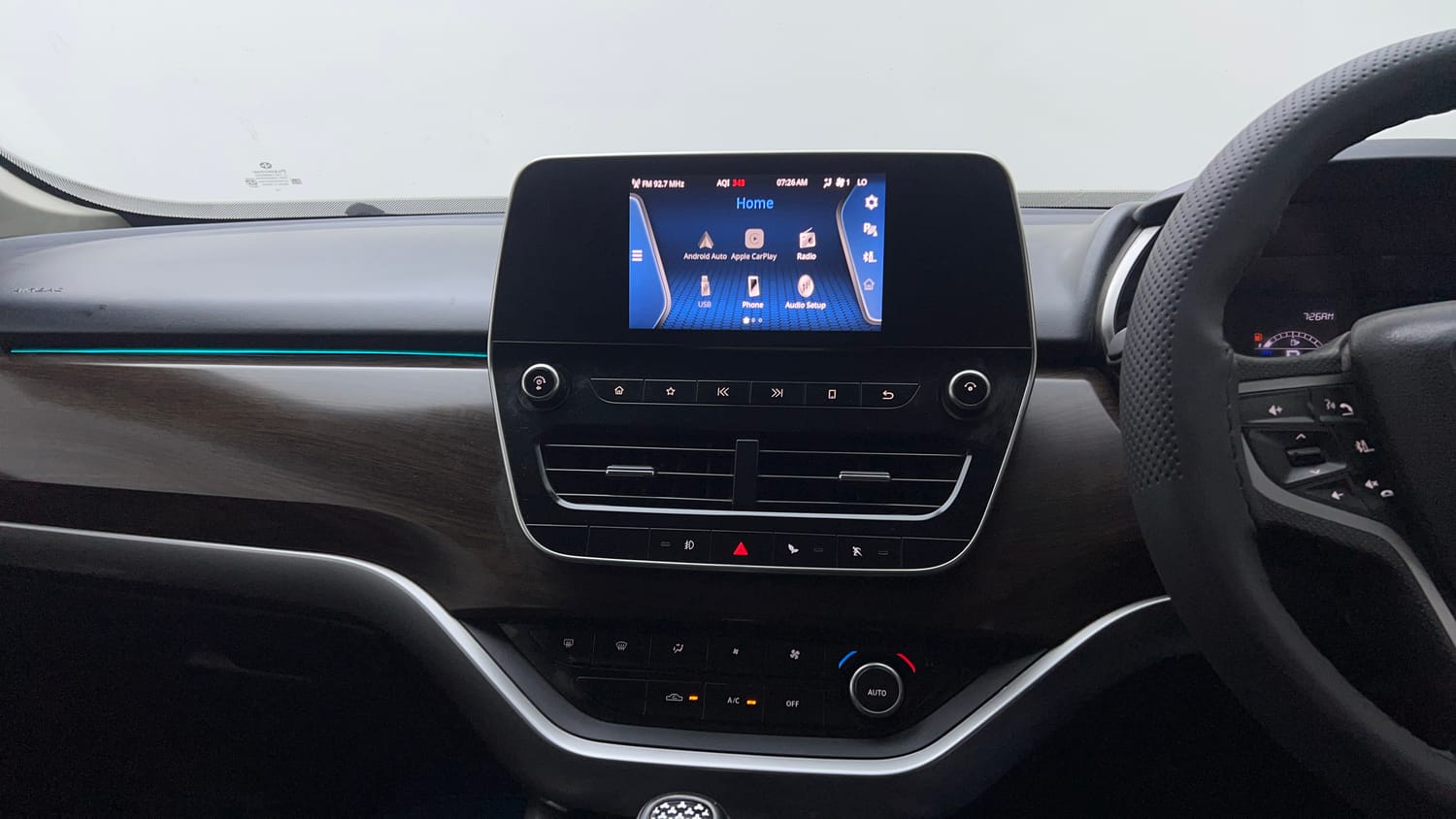 Used 2022 Tata Harrier XTA Plus Diesel Automatic top_features Integrated (in-dash) music system