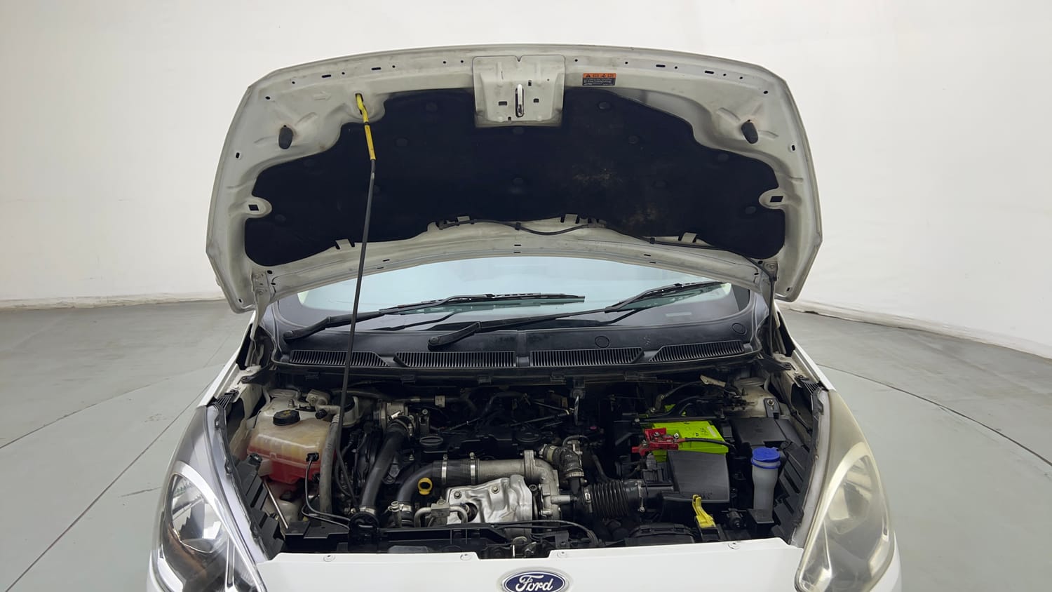 Used 2020 Ford Figo Aspire Titanium1.5 TDCi Diesel Manual engine ENGINE & BONNET OPEN FRONT VIEW