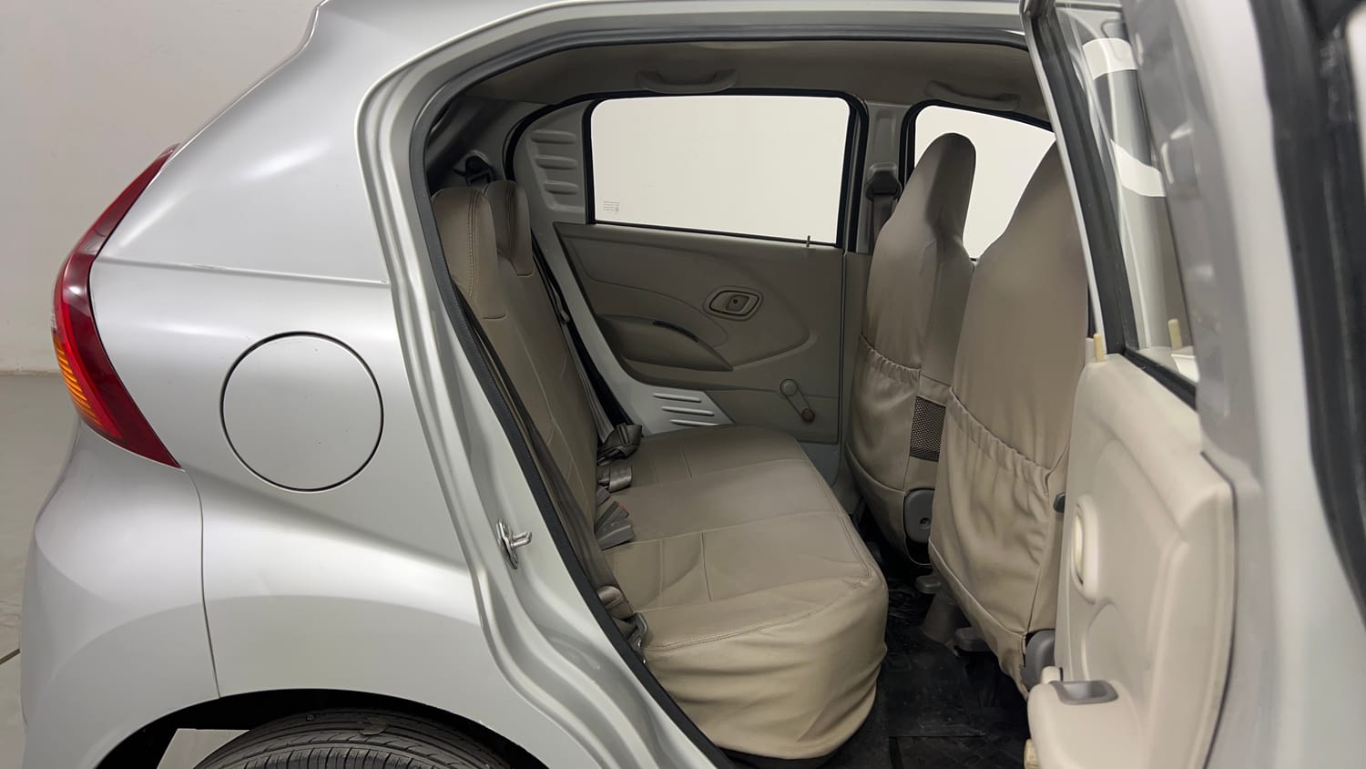 Used 2017 Datsun Redi-GO T (O) Petrol Manual interior RIGHT SIDE REAR DOOR CABIN VIEW