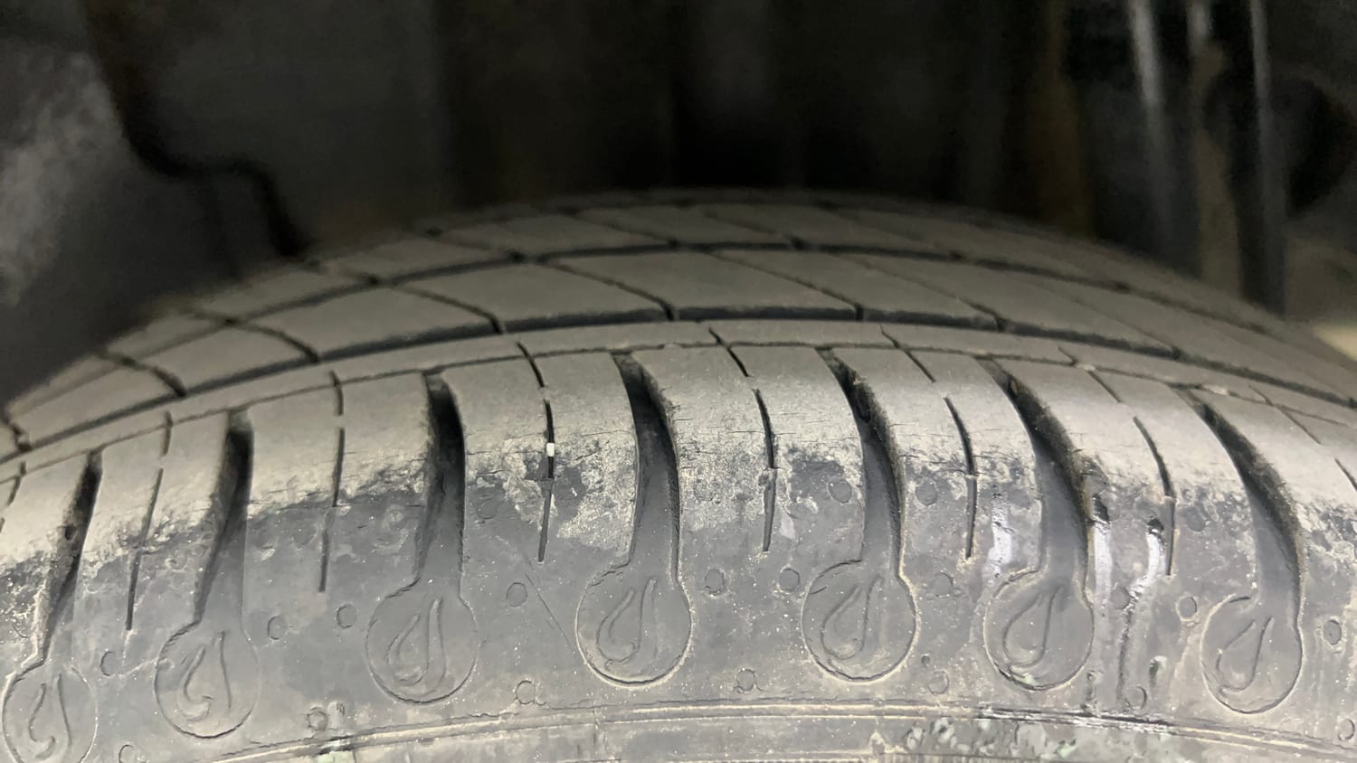 Used 2022 Tata Tigor XZ CNG Cng Manual tyres LEFT REAR TYRE TREAD VIEW