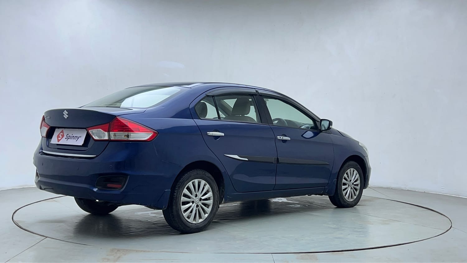 Used 2018 Maruti Suzuki Ciaz Zeta 1.4 MT Petrol Manual exterior RIGHT REAR CORNER VIEW