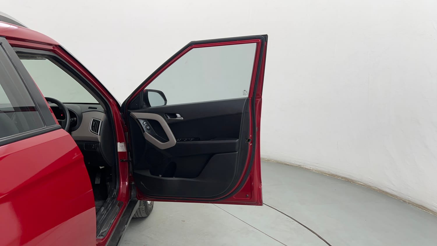 Used 2016 Hyundai Creta 1.6 SX Plus Petrol Petrol Manual interior RIGHT FRONT DOOR OPEN VIEW
