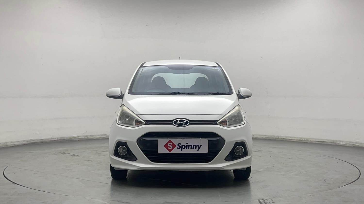 Used 2015 Hyundai Grand i10 Magna 1.2 Kappa VTVT Petrol Manual exterior FRONT VIEW