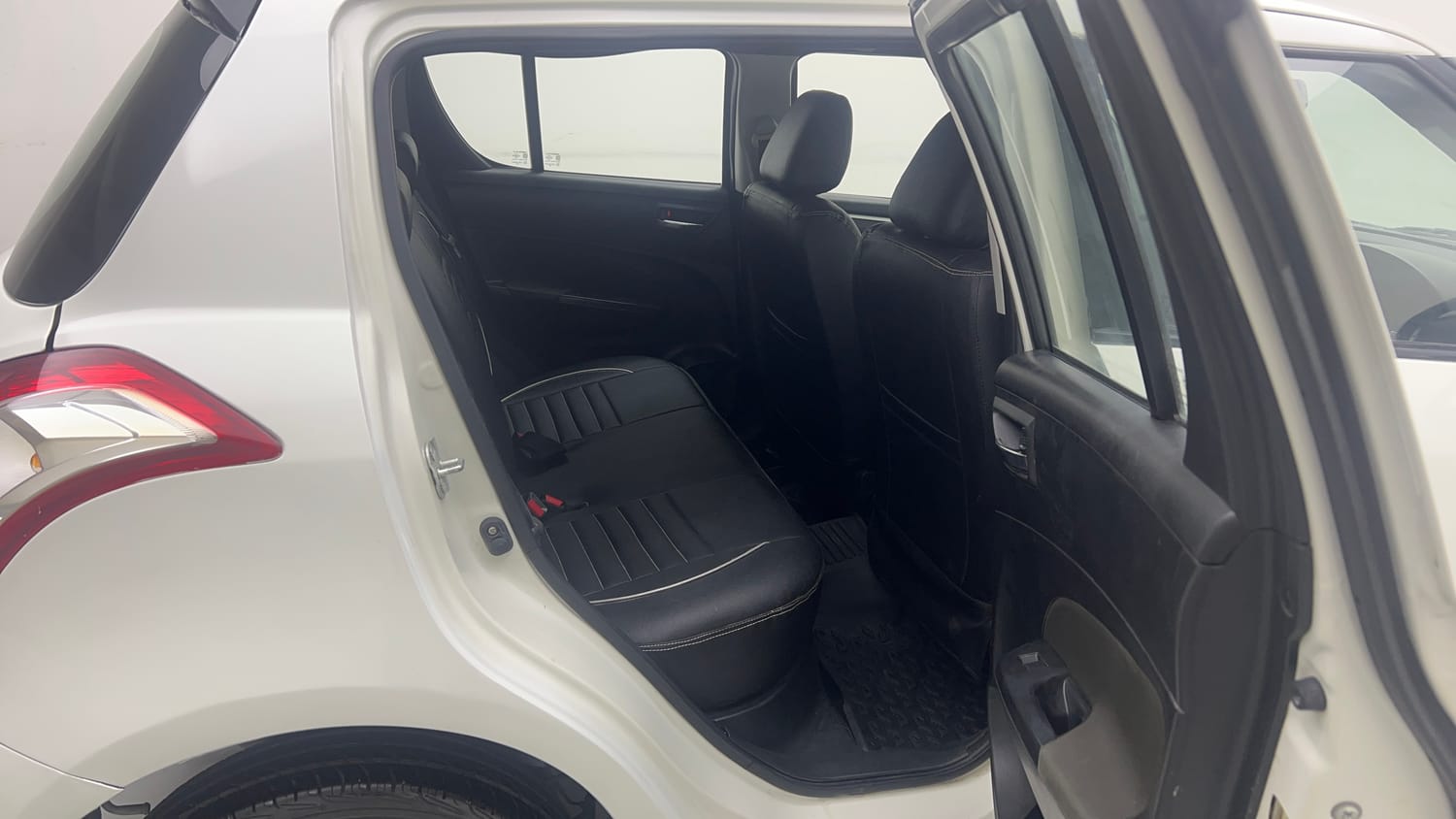 Used 2015 Maruti Suzuki Swift VXi Petrol Manual interior RIGHT SIDE REAR DOOR CABIN VIEW