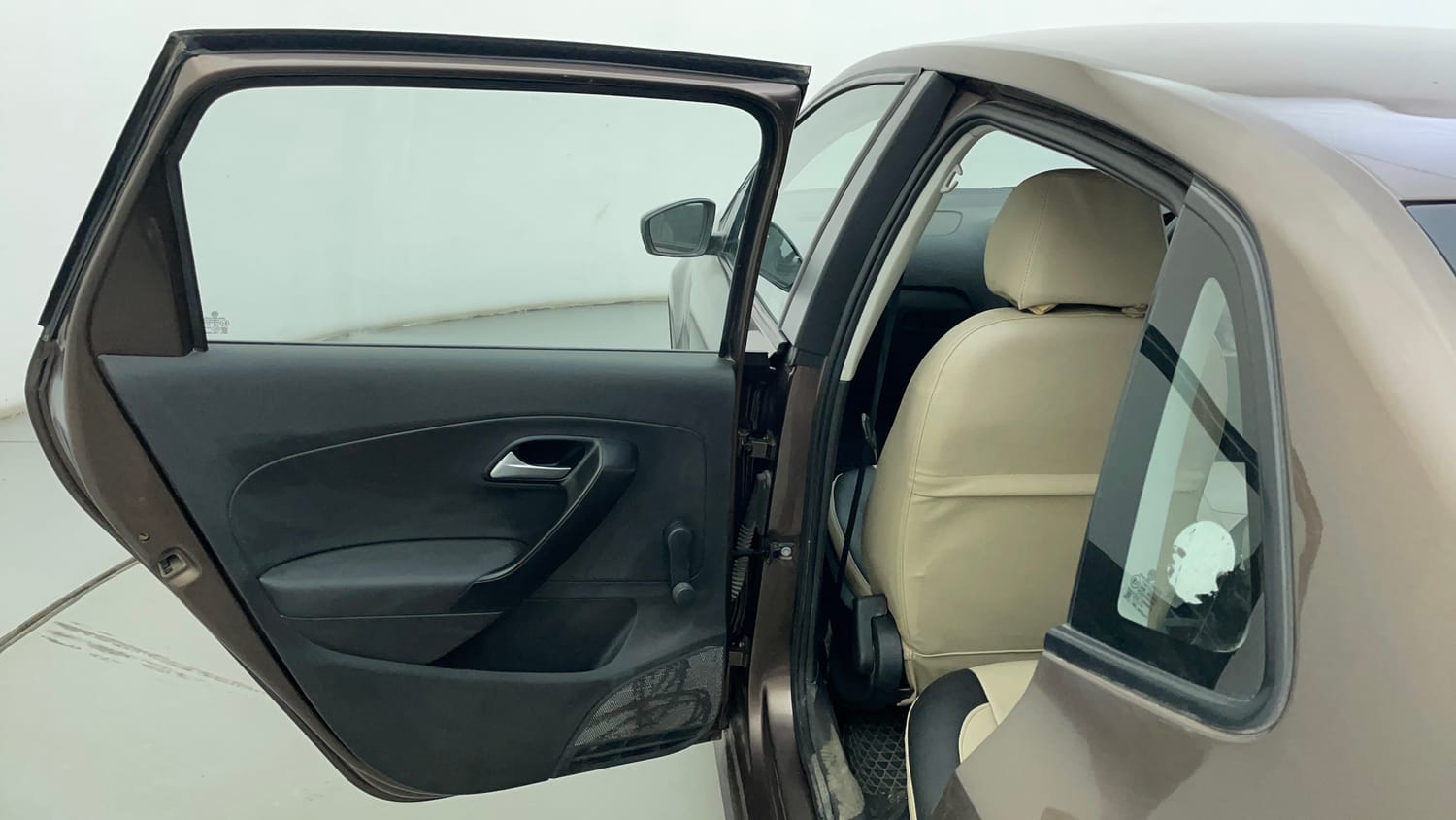 Used 2017 Volkswagen Ameo Trendline 1.2L (P) Petrol Manual interior LEFT REAR DOOR OPEN VIEW