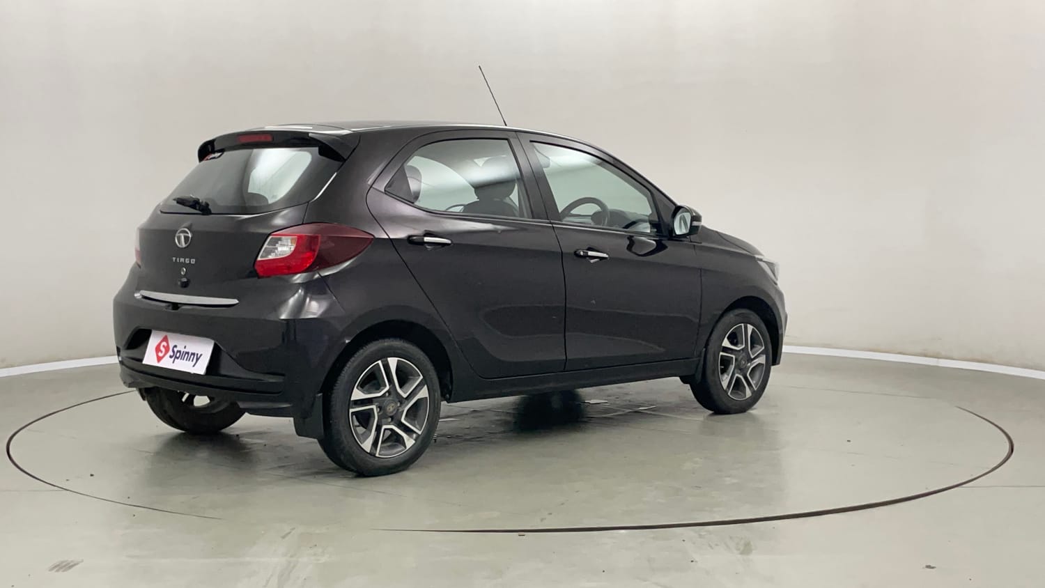 Used 2022 null Petrol Automatic exterior RIGHT REAR CORNER VIEW