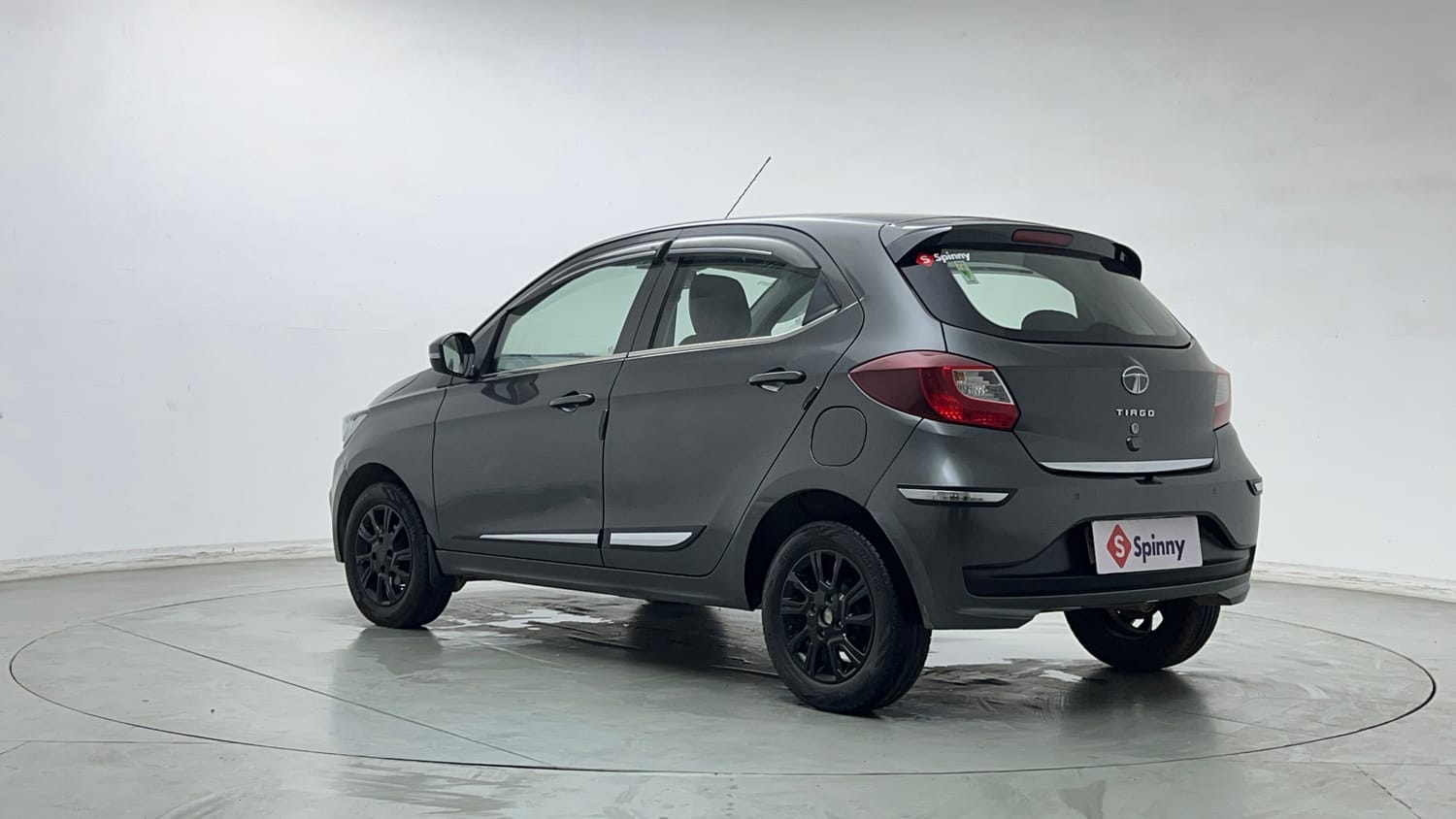 Used 2021 Tata Tiago LE Petro l+ CNG(Outside Fitted) Cng Manual exterior LEFT REAR CORNER VIEW