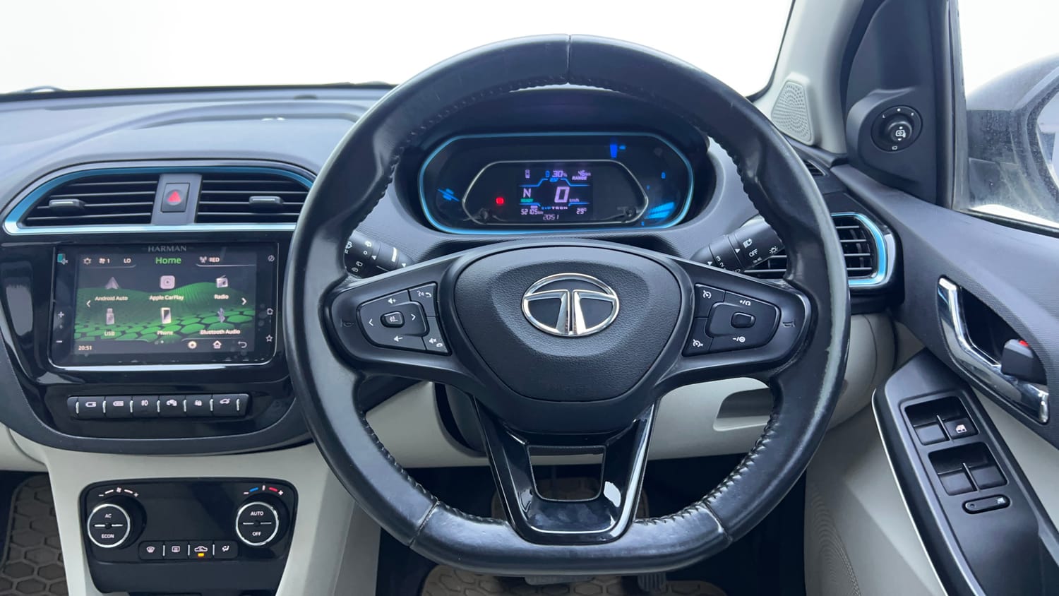 Used 2023 Tata Tiago EV XZ Plus Tech LUX Long Range Electric Automatic interior STEERING VIEW