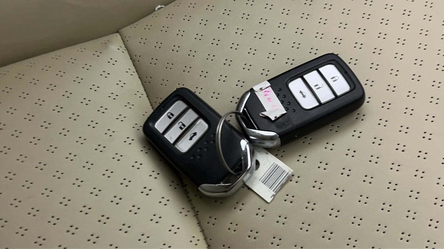 Used 2017 Honda City V Petrol Petrol Manual extra CAR KEY VIEW