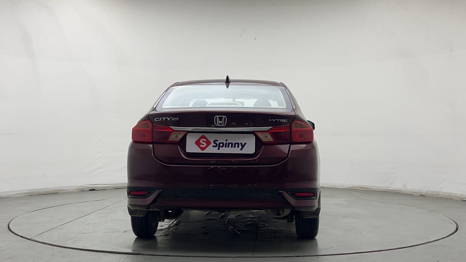 Used 2017 Honda City V Petrol Petrol Manual exterior BACK VIEW