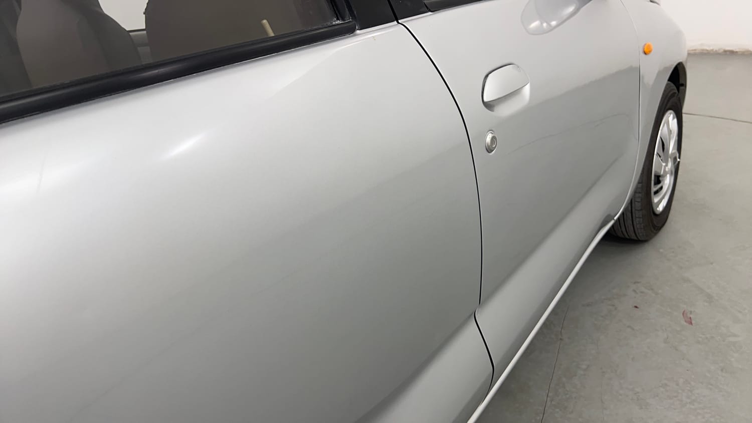 Used 2017 Datsun Redi-GO T (O) Petrol Manual dents MINOR SCRATCH