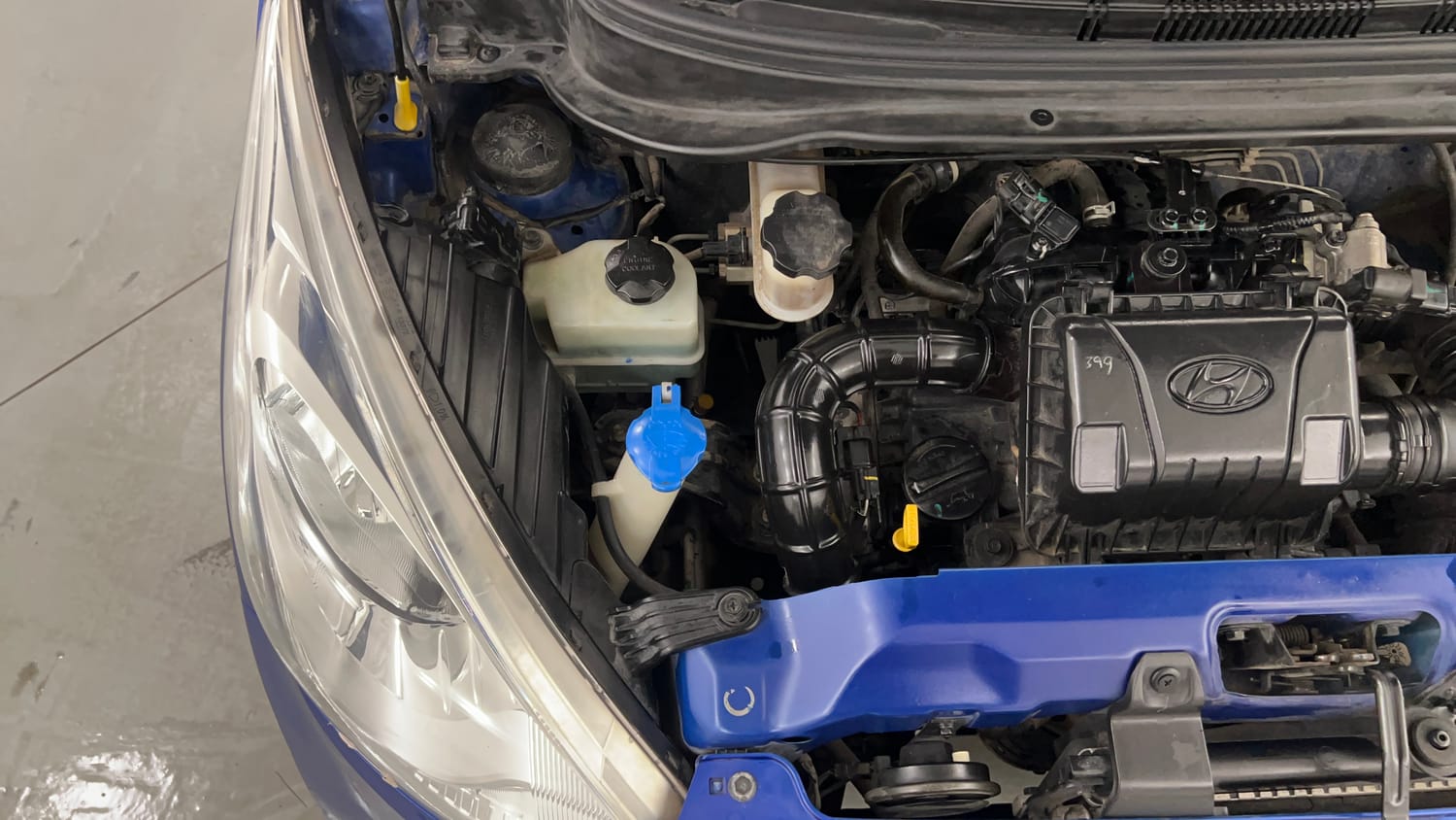 Used 2016 Hyundai Eon Magna Petrol Manual engine ENGINE RIGHT SIDE VIEW