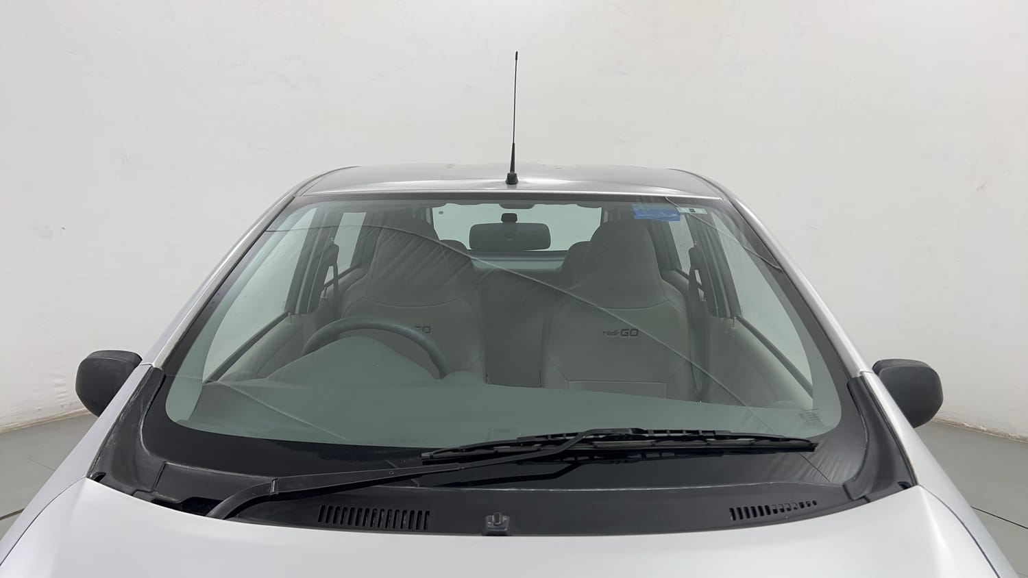 Used 2017 Datsun Redi-GO T (O) Petrol Manual exterior FRONT WINDSHIELD VIEW