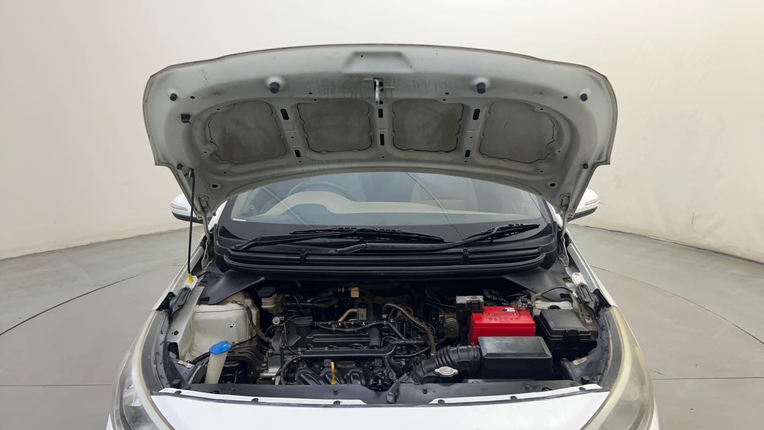 Used 2020 Hyundai Elite i20 Sportz Plus 1.2 Petrol Manual engine ENGINE & BONNET OPEN FRONT VIEW