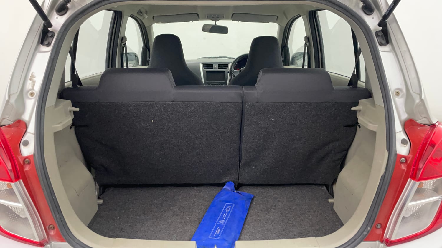 Used 2014 Maruti Suzuki Celerio VXi Petrol Manual interior DICKY INSIDE VIEW