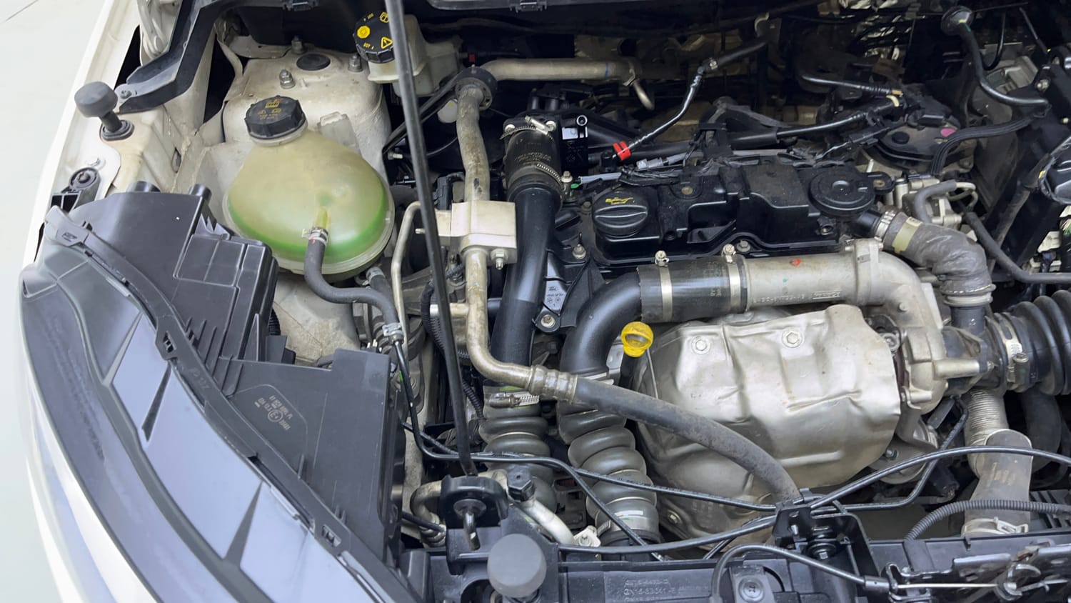 Used 2018 Ford EcoSport Titanium + 1.5L TDCi Diesel Manual engine ENGINE RIGHT SIDE VIEW
