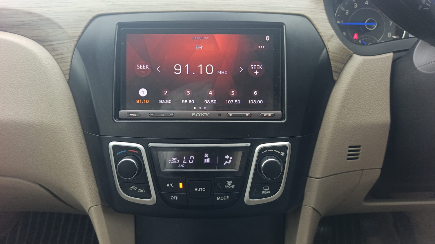Used 2018 Maruti Suzuki Ciaz Delta Hybrid 1.5 Petrol Manual interior MUSIC SYSTEM & AC CONTROL VIEW