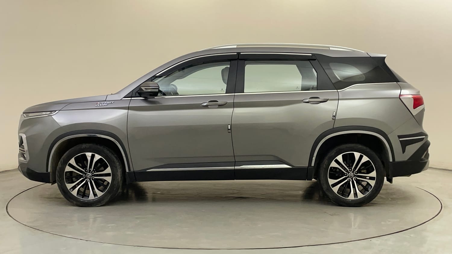 Used 2022 MG Motors Hector Sharp 1.5 Petrol Turbo Hybrid MT Hybrid Manual exterior LEFT SIDE VIEW