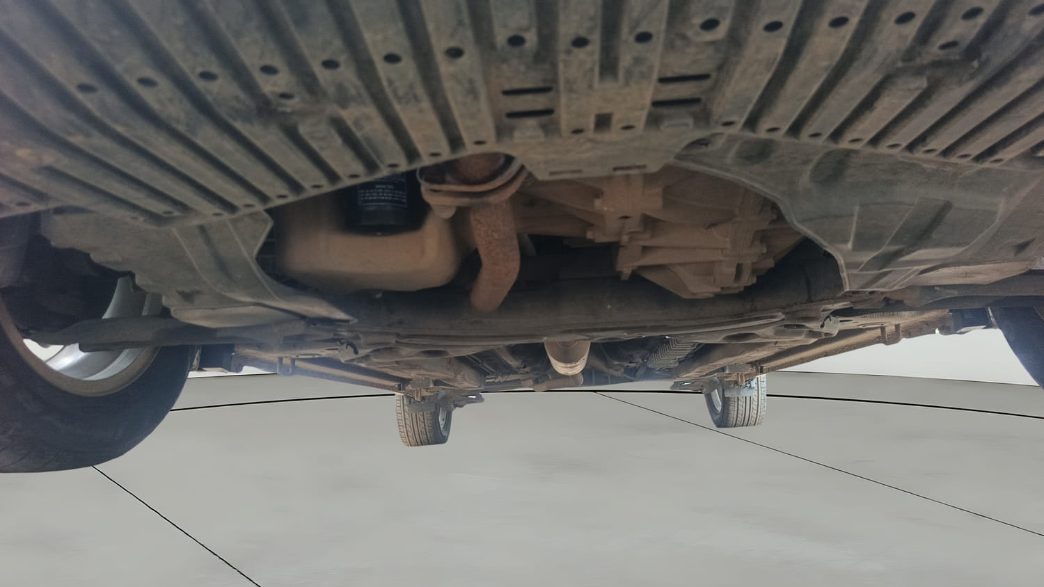 Used 2018 Maruti Suzuki Ciaz Delta Hybrid 1.5 Petrol Manual extra FRONT LEFT UNDERBODY VIEW