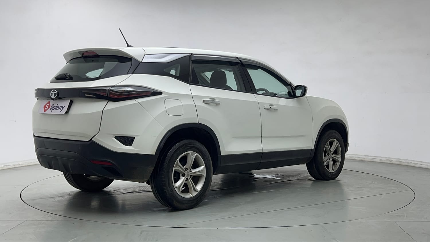 Used 2022 Tata Harrier XTA Plus Diesel Automatic exterior RIGHT REAR CORNER VIEW