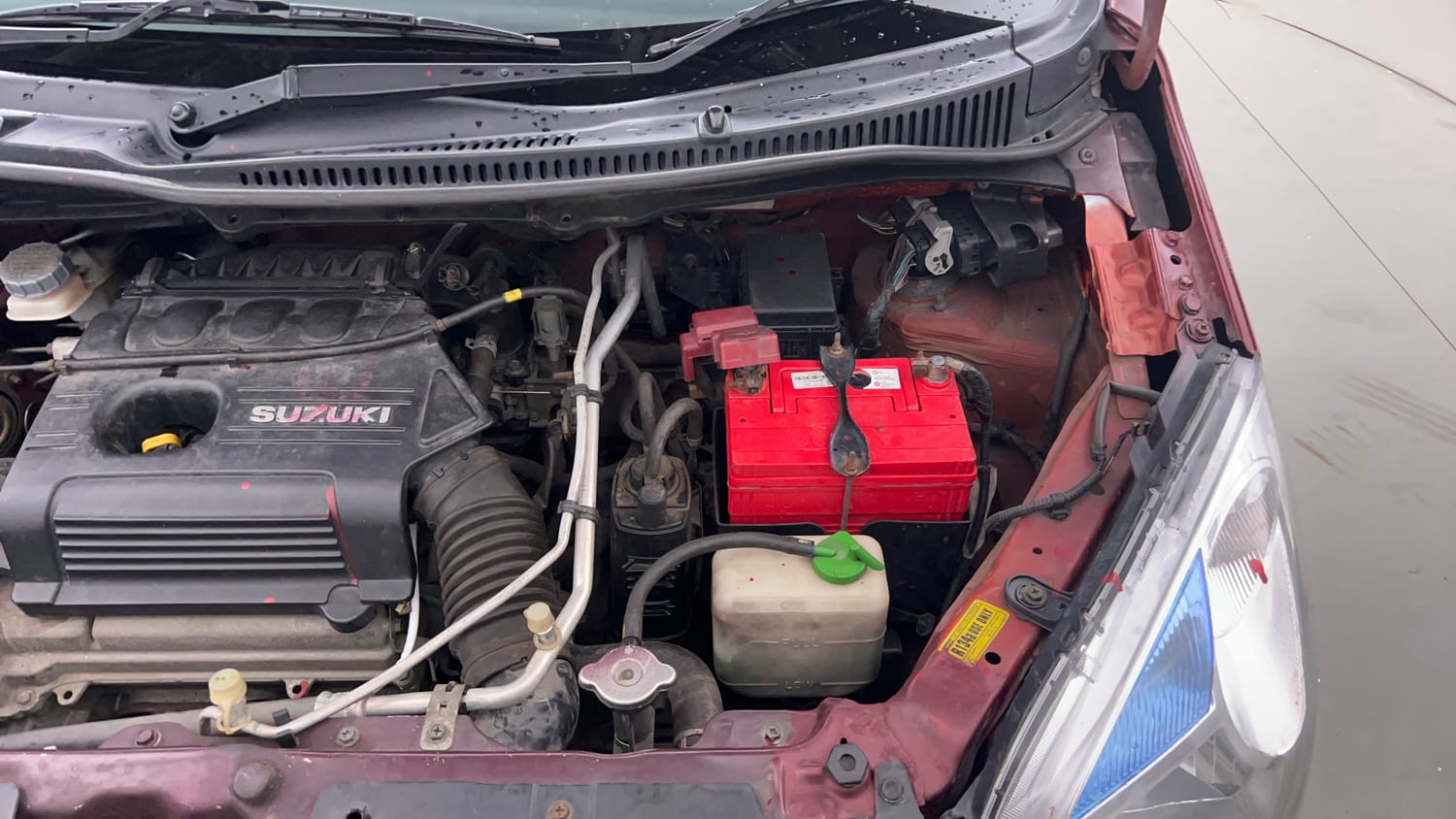 Used 2012 Maruti Suzuki Wagon R LXi Petrol Manual engine ENGINE LEFT SIDE VIEW