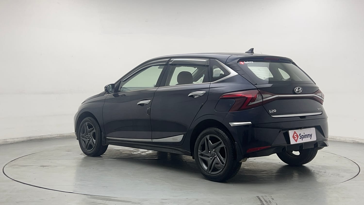 Used 2021 Hyundai i20 Sportz 1.2 MT Petrol Manual exterior LEFT REAR CORNER VIEW