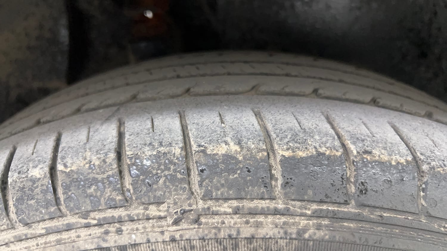 Used 2016 Hyundai Creta 1.6 SX Plus Petrol Petrol Manual tyres RIGHT REAR TYRE TREAD VIEW