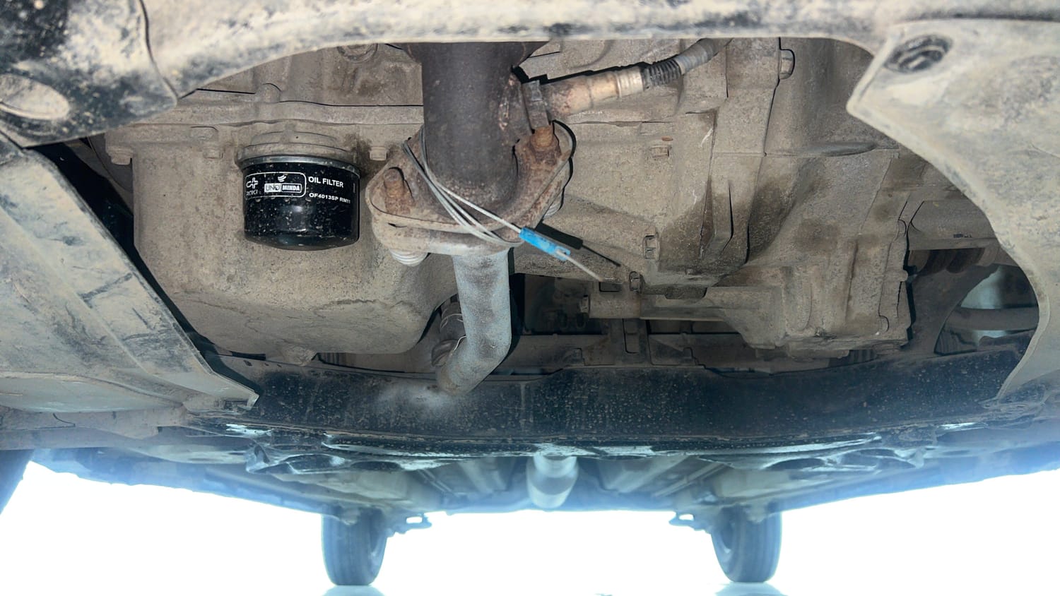 Used 2015 Maruti Suzuki Swift VXi Petrol Manual extra FRONT LEFT UNDERBODY VIEW