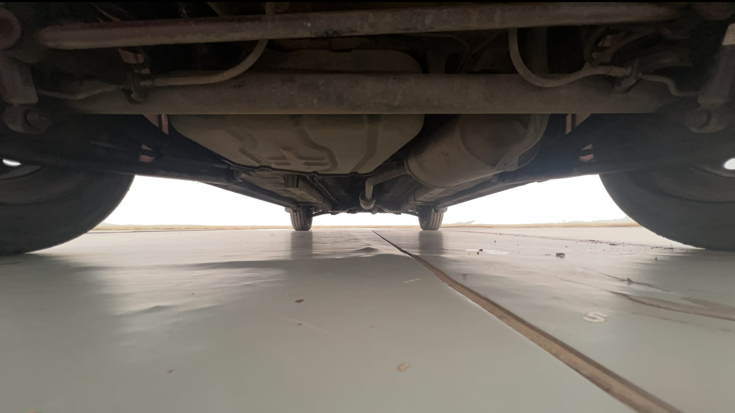 Used 2012 Maruti Suzuki Wagon R LXi Petrol Manual extra REAR UNDERBODY VIEW (TAKEN FROM REAR)