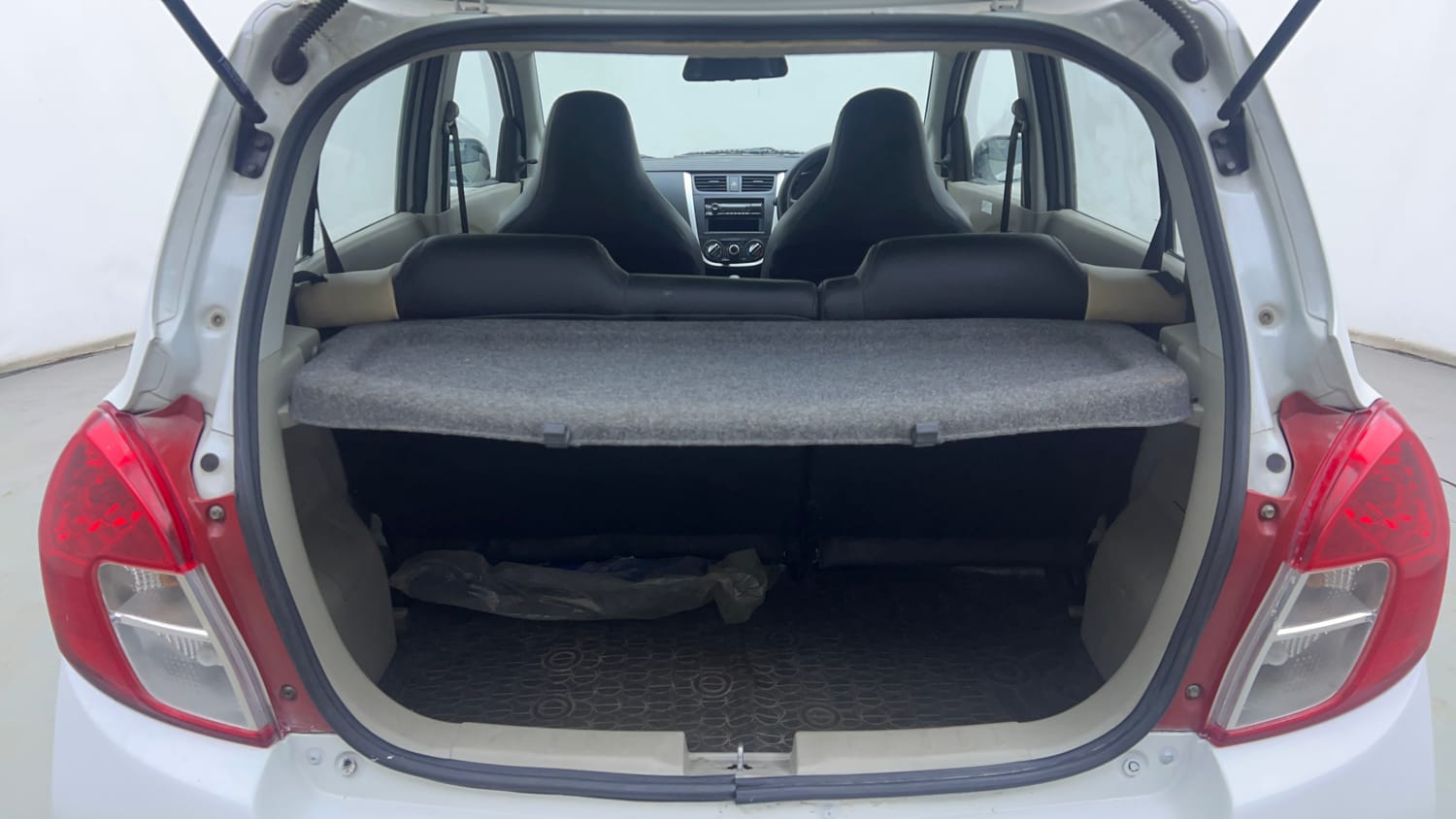 Used 2016 Maruti Suzuki Celerio VXi AMT Petrol Automatic interior DICKY INSIDE VIEW