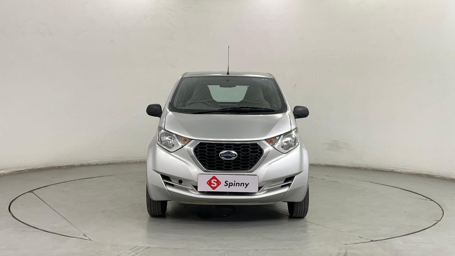 Used 2017 Datsun Redi-GO T (O) Petrol Manual exterior FRONT VIEW