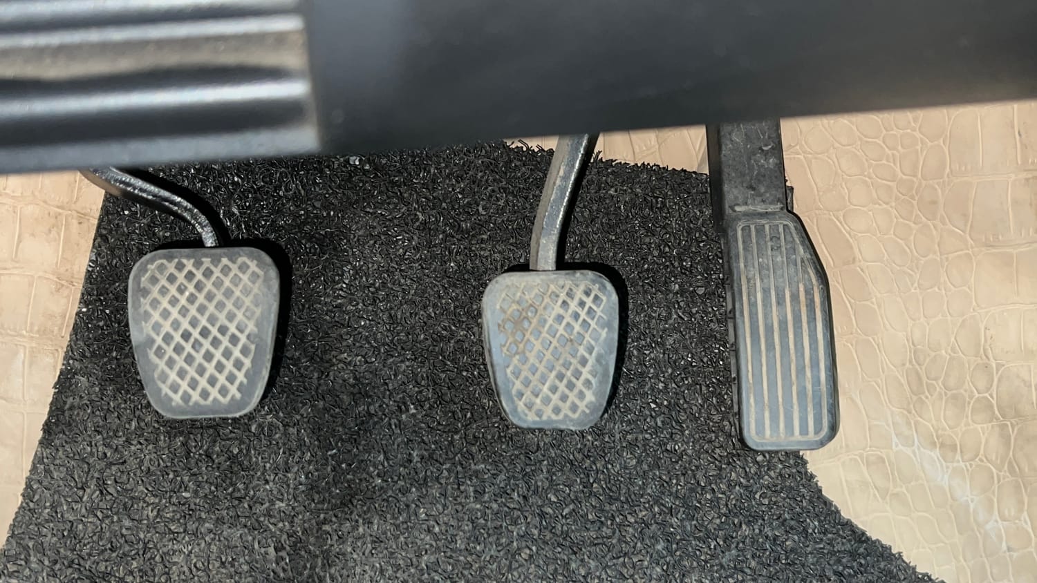 Used 2017 Honda City V Petrol Petrol Manual interior PEDALS VIEW
