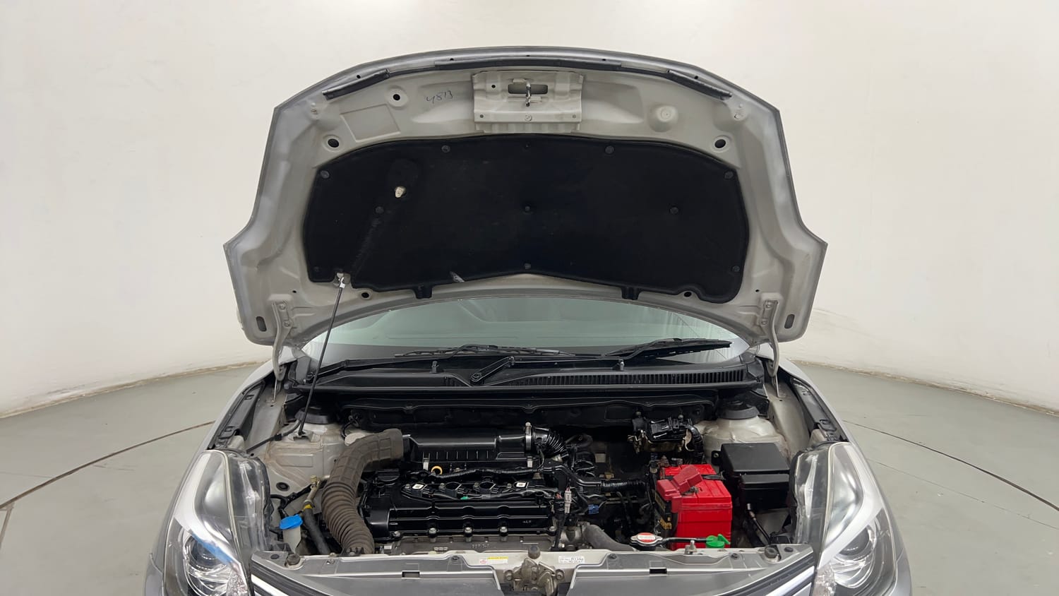 Used 2017 Maruti Suzuki Baleno Alpha 1.2 Petrol Manual engine ENGINE & BONNET OPEN FRONT VIEW