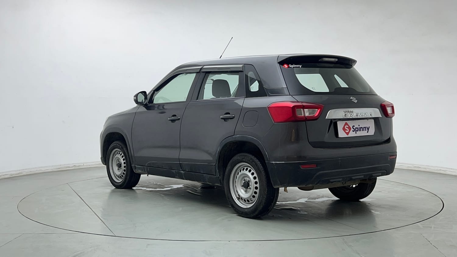 Used 2021 maruti-suzuki Vitara Brezza LXi Petrol Manual exterior LEFT REAR CORNER VIEW