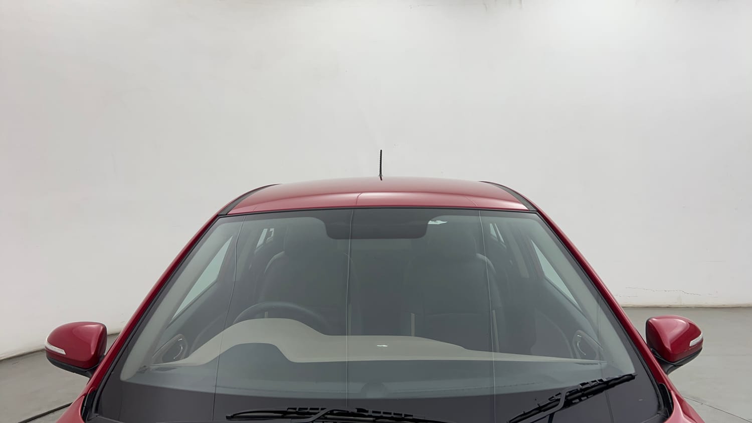 Used 2017 Hyundai Elite i20 Asta 1.2 Petrol Manual exterior FRONT WINDSHIELD VIEW