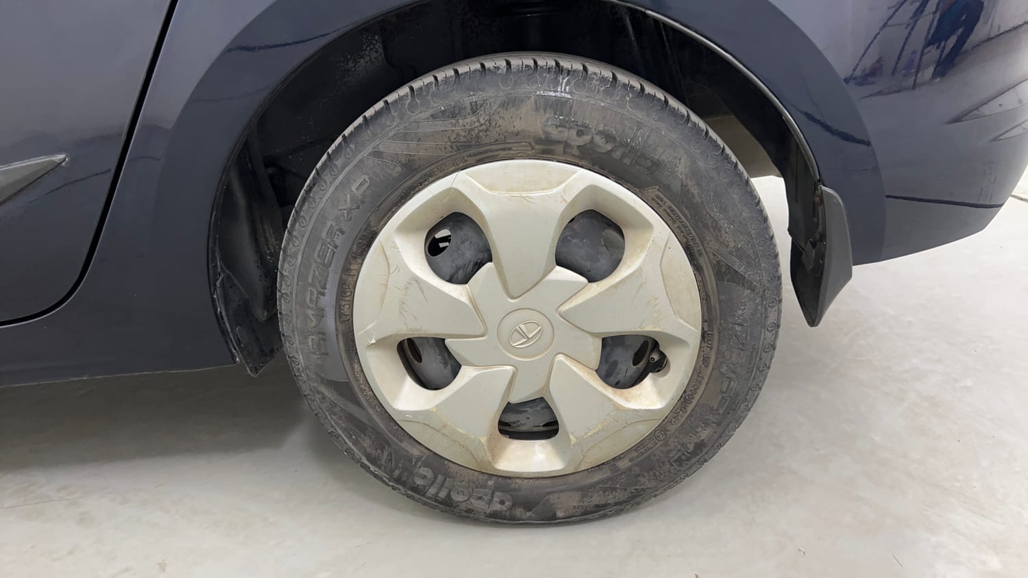 Used 2022 Tata Tigor XZ CNG Cng Manual tyres LEFT REAR TYRE RIM VIEW