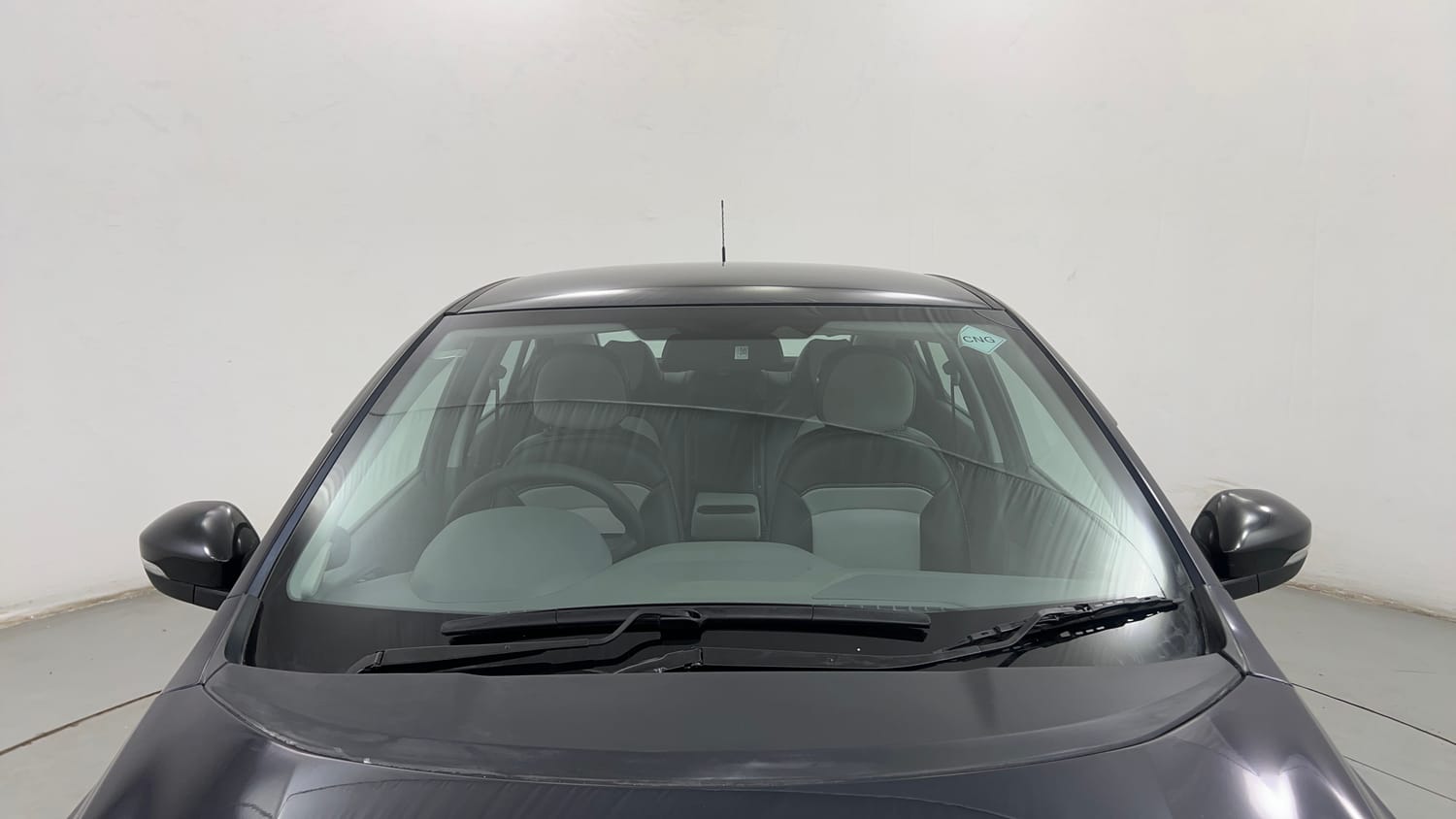 Used 2022 Tata Tigor XZ CNG Cng Manual exterior FRONT WINDSHIELD VIEW