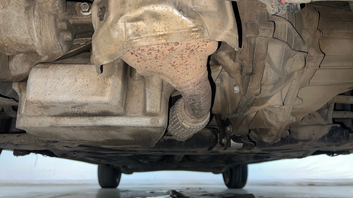 Used 2020 Ford Figo Aspire Titanium1.5 TDCi Diesel Manual extra FRONT LEFT UNDERBODY VIEW