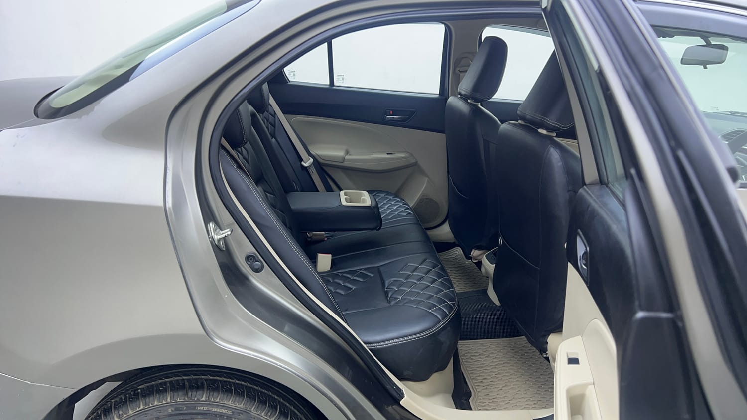 Used 2019 Maruti Suzuki Dzire VXi AMT Petrol Automatic interior RIGHT SIDE REAR DOOR CABIN VIEW
